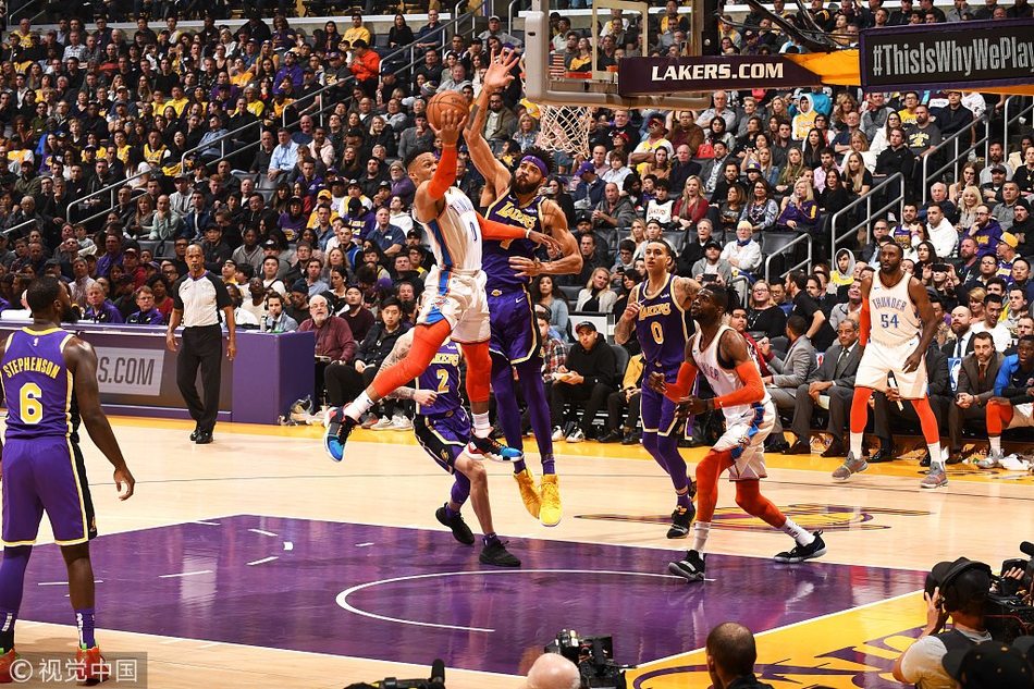 乔治的带领 乔治的带领